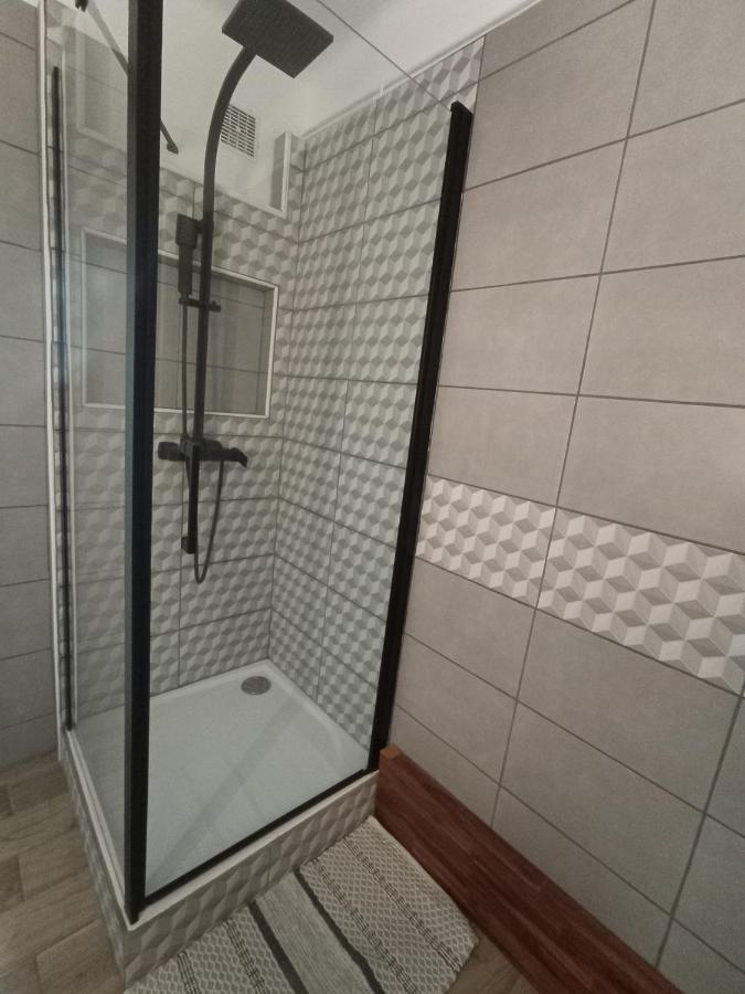 Apartmán Echappee Belle A Montauban - Garage Exteriér fotografie