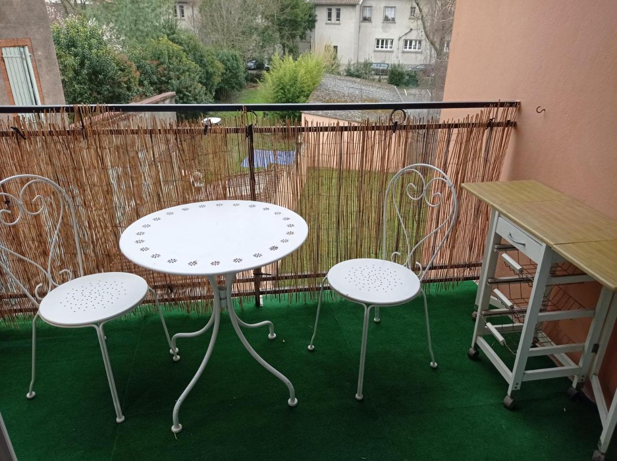 Apartmán Echappee Belle A Montauban - Garage Exteriér fotografie